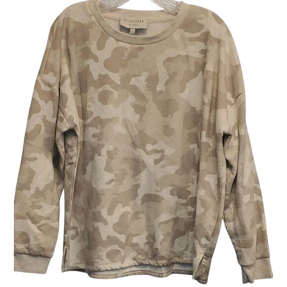 Olive + Oak Loungewear Pull Over Camo Soft Sweatshirt Large - Picture 1 of 6